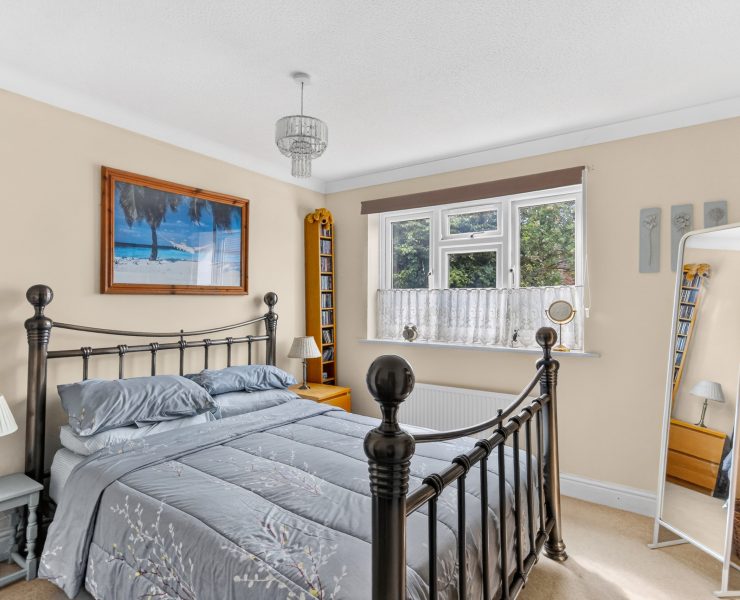 Saturn Croft, Winkfield Row, RG42