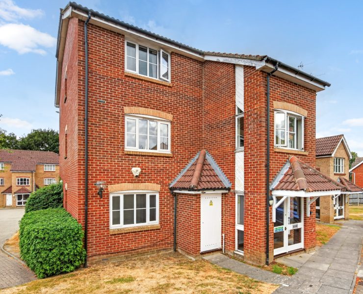 Horndean Road, Bracknell, RG12