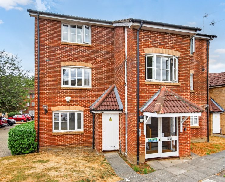 Horndean Road, Bracknell, RG12