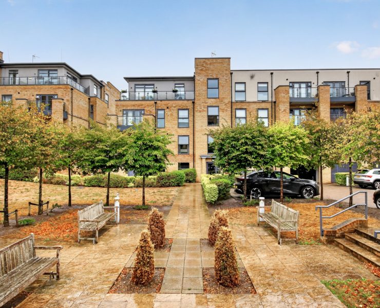 Broad Lane, Bracknell, RG12